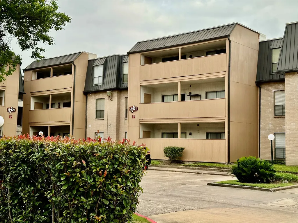 8421 Hearth Drive 24 Houston TX 77054