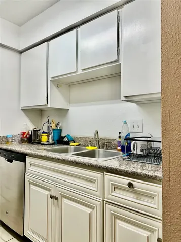 8421 Hearth Drive 24 Houston TX 77054