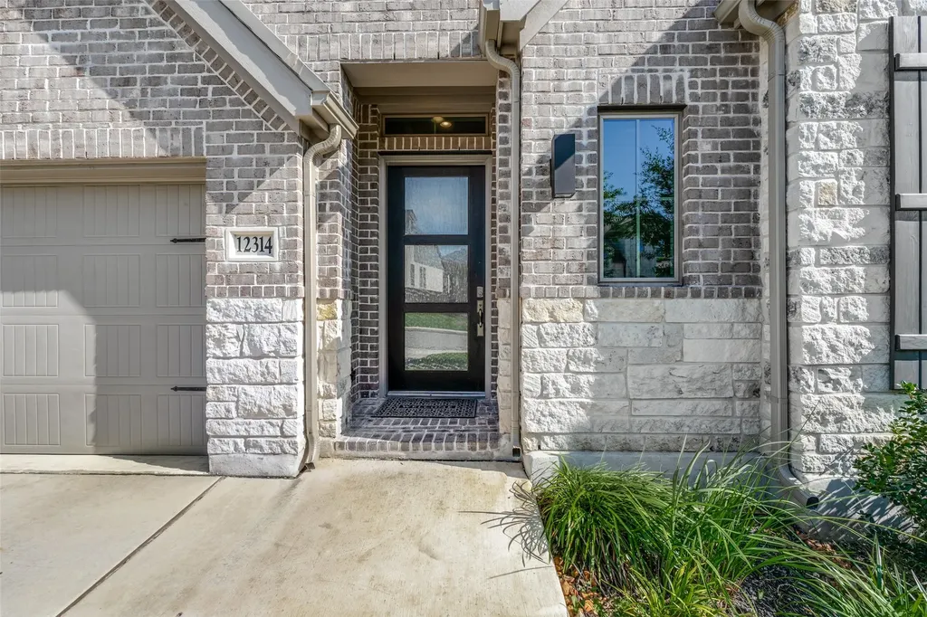 12314 Fort Travis San Antonio TX 78245