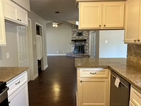 1805 King Arthur Court Pinehurst TX 77630