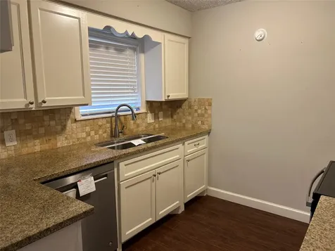 1805 King Arthur Court Pinehurst TX 77630