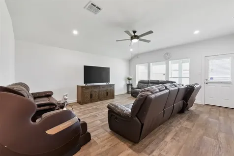 4320 Rustling Aspen Drive Rosenberg TX 77469