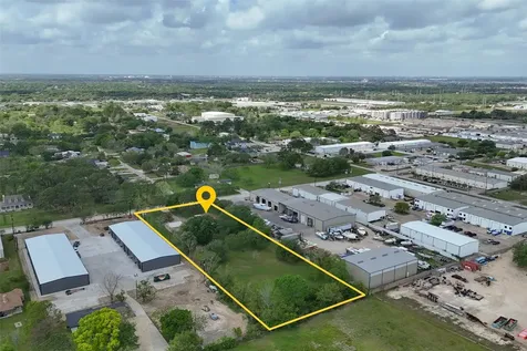 2311 Anders Lane Kemah TX 77565
