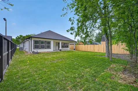 808 Avenue E South Houston TX 77587