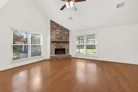 15411 Lago Villa Drive Tomball TX 77377