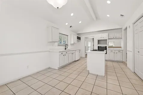 15411 Lago Villa Drive Tomball TX 77377