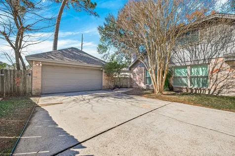 15411 Lago Villa Drive Tomball TX 77377