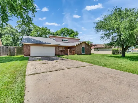 508 Pin Oak Drive Baytown TX 77520