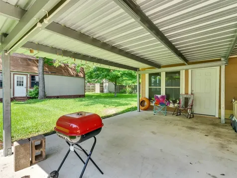 508 Pin Oak Drive Baytown TX 77520
