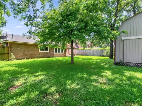 508 Pin Oak Drive Baytown TX 77520