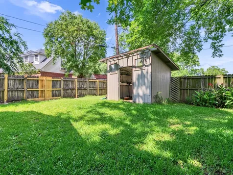 508 Pin Oak Drive Baytown TX 77520