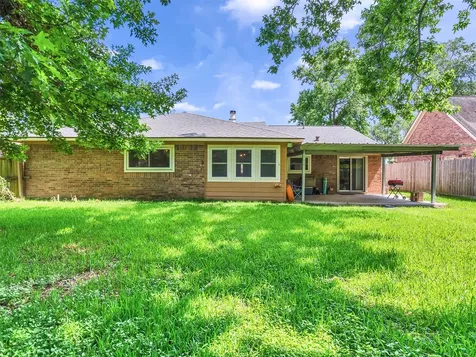 508 Pin Oak Drive Baytown TX 77520