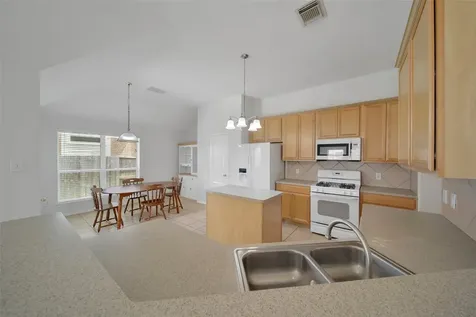 9918 Memorial Crossing Drive Tomball TX 77375
