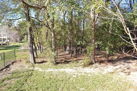 2931 & 2935 Whitman Drive Montgomery TX 77356