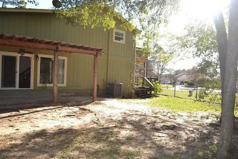 2931 & 2935 Whitman Drive Montgomery TX 77356