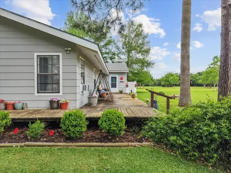 7808 Carolyn Street Santa Fe TX 77517