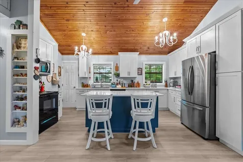 7808 Carolyn Street Santa Fe TX 77517