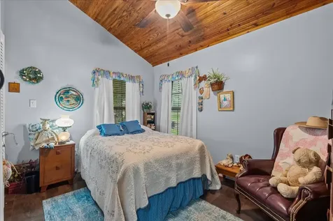 7808 Carolyn Street Santa Fe TX 77517