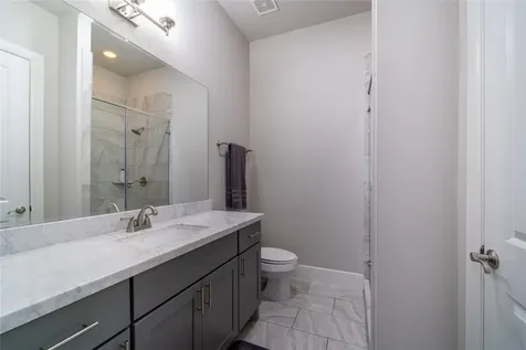 4008 Barnes Street Houston TX 77007