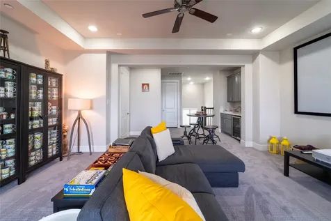 4008 Barnes Street Houston TX 77007