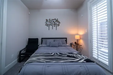 4008 Barnes Street Houston TX 77007