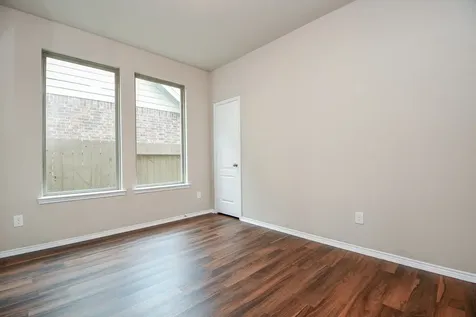 5039 Azalea Trace Drive Houston TX 77066