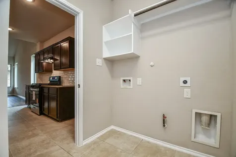 5039 Azalea Trace Drive Houston TX 77066