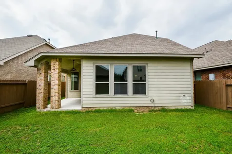 5039 Azalea Trace Drive Houston TX 77066