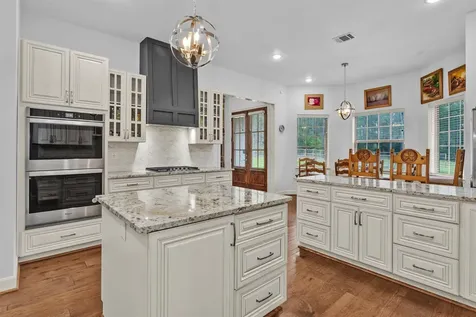 264 Grey Feather Road Huntsville TX 77340