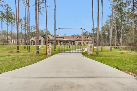 264 Grey Feather Road Huntsville TX 77340