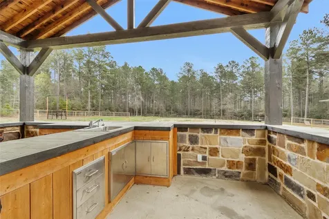 264 Grey Feather Road Huntsville TX 77340