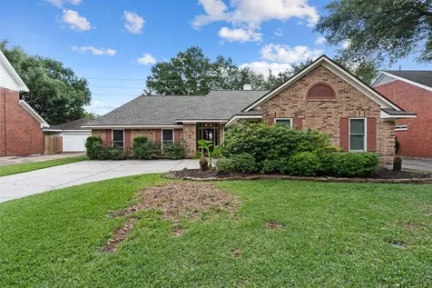 15818 Sweetwater Creek Drive Houston TX 77095