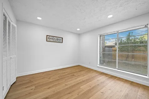 8726 Wilcrest Drive 8726 Houston TX 77099