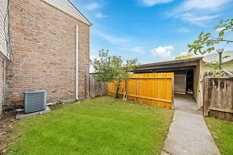 8726 Wilcrest Drive 8726 Houston TX 77099
