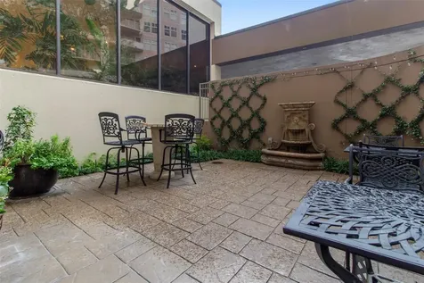 3525 Sage Road 904 Houston TX 77056