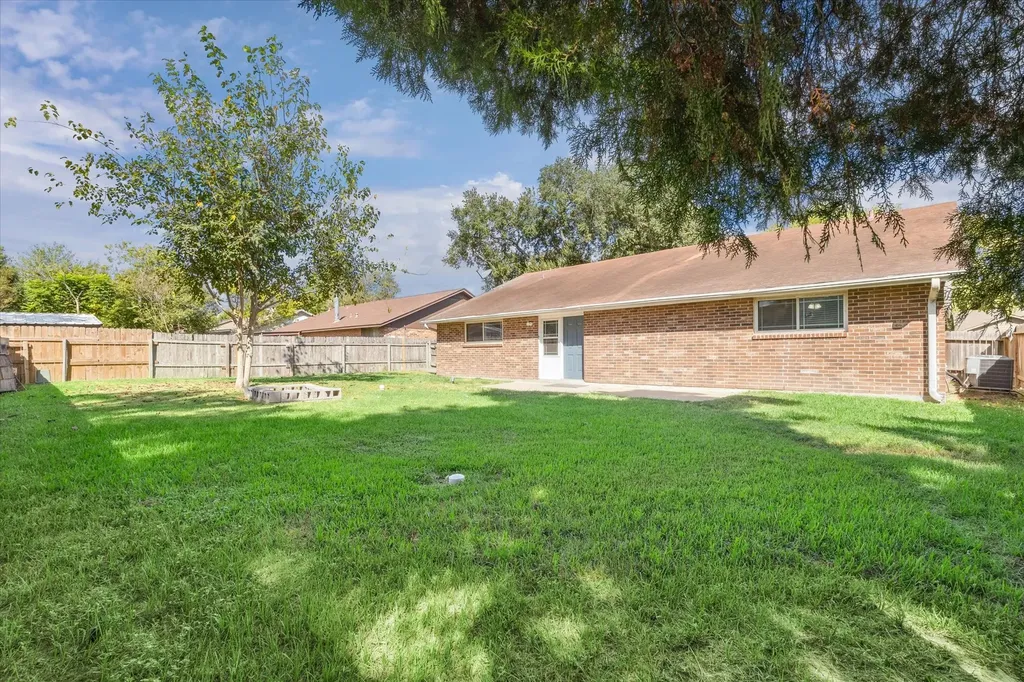 19331 Leafwood Lane Houston TX 77084