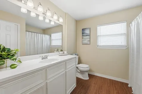 13684 Mutiny Lane Galveston TX 77554