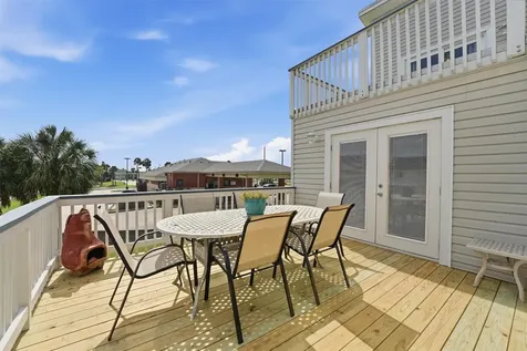 13684 Mutiny Lane Galveston TX 77554
