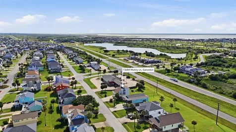 13684 Mutiny Lane Galveston TX 77554