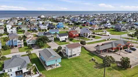 13684 Mutiny Lane Galveston TX 77554