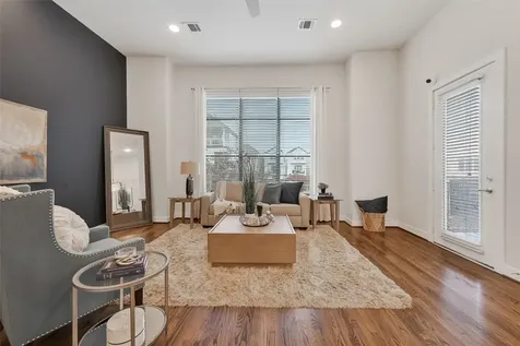 1508 Beall Street Houston TX 77008