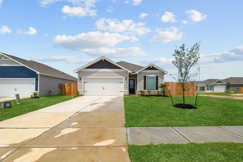 708 Jasmine Ridge Lane Waller TX 77484