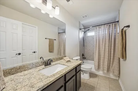 3414 Old Holly Drive Pearland TX 77584