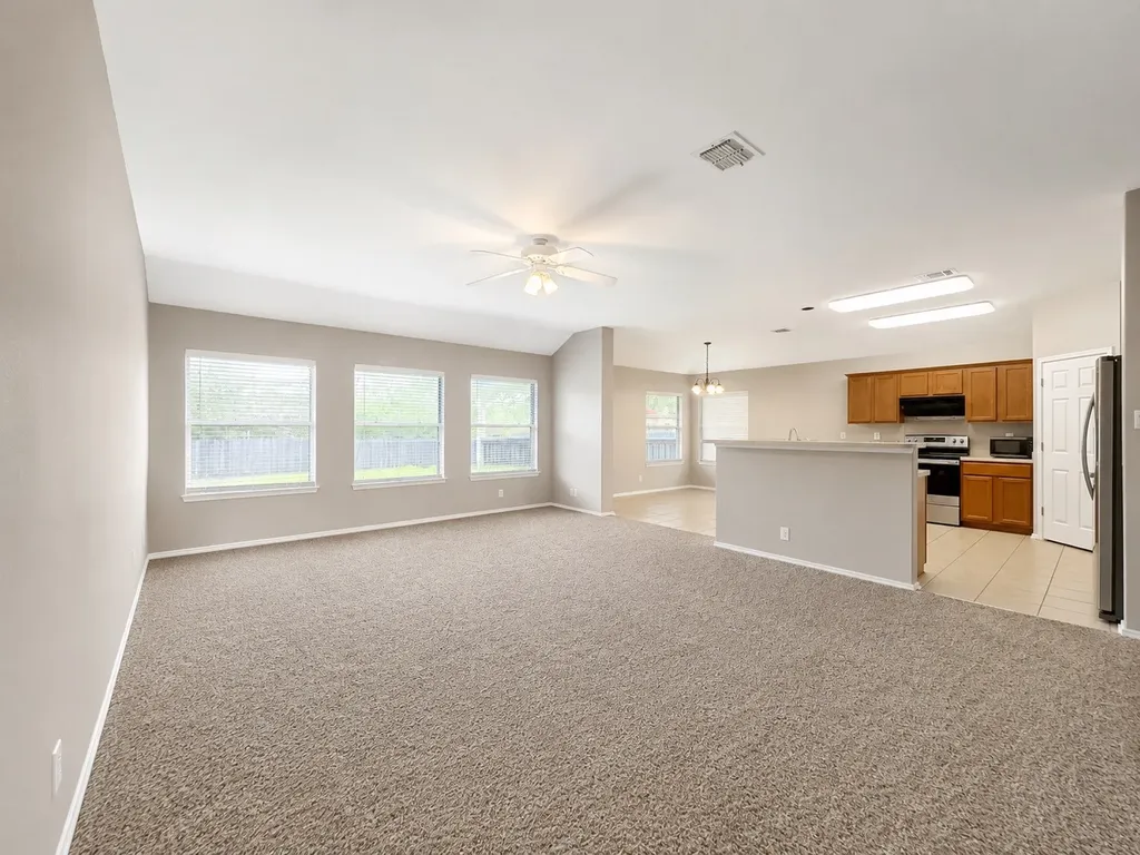 9430 Anderson Way Converse TX 78109