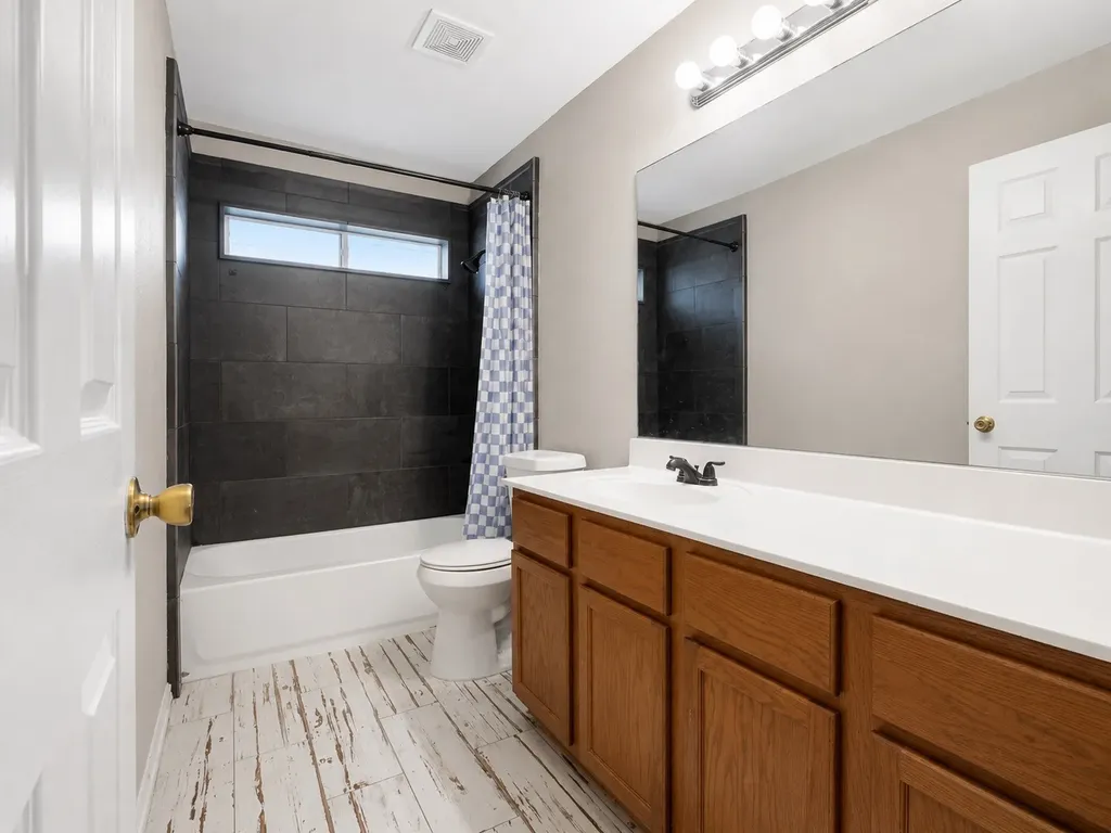 9430 Anderson Way Converse TX 78109