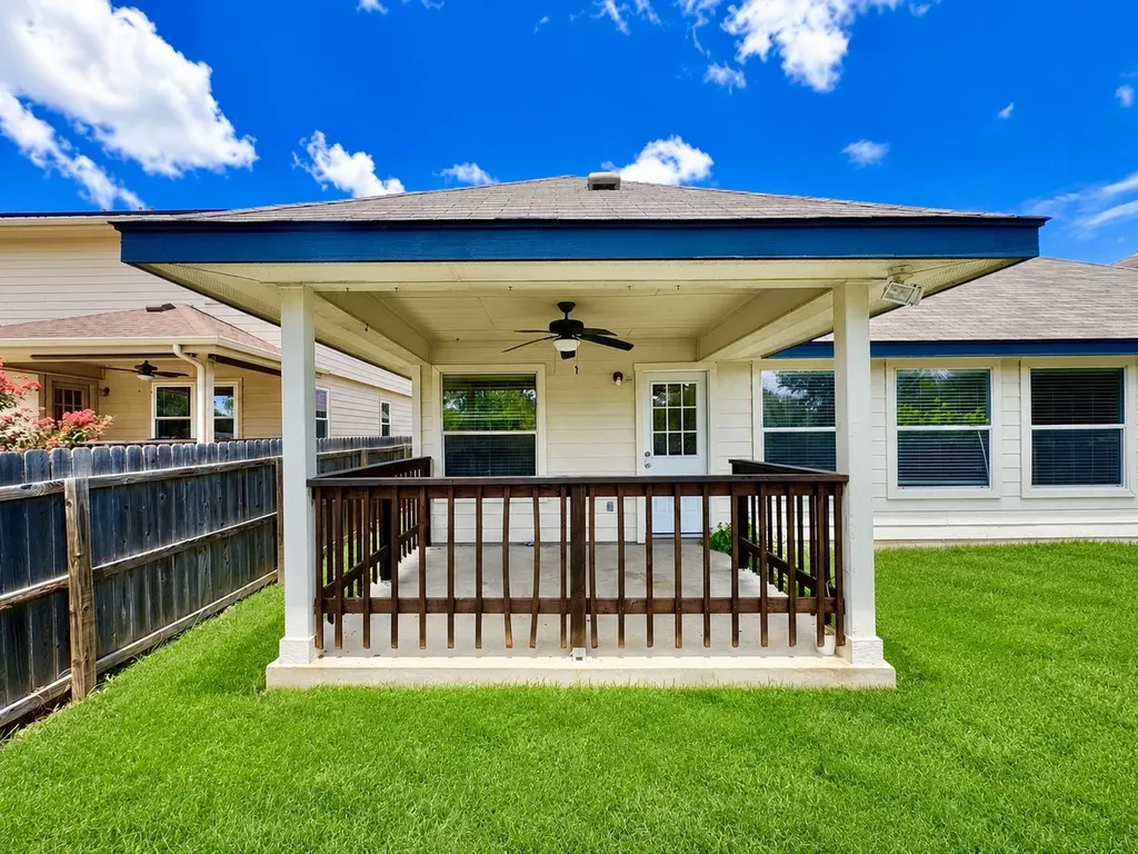 9430 Anderson Way Converse TX 78109