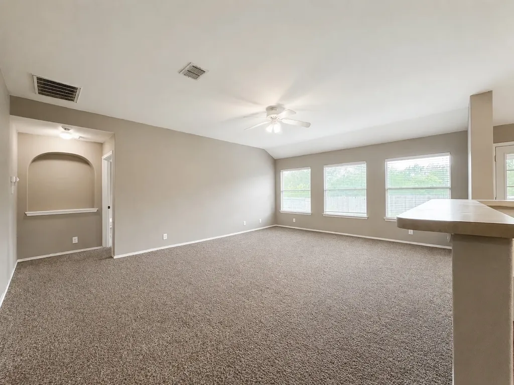 9430 Anderson Way Converse TX 78109