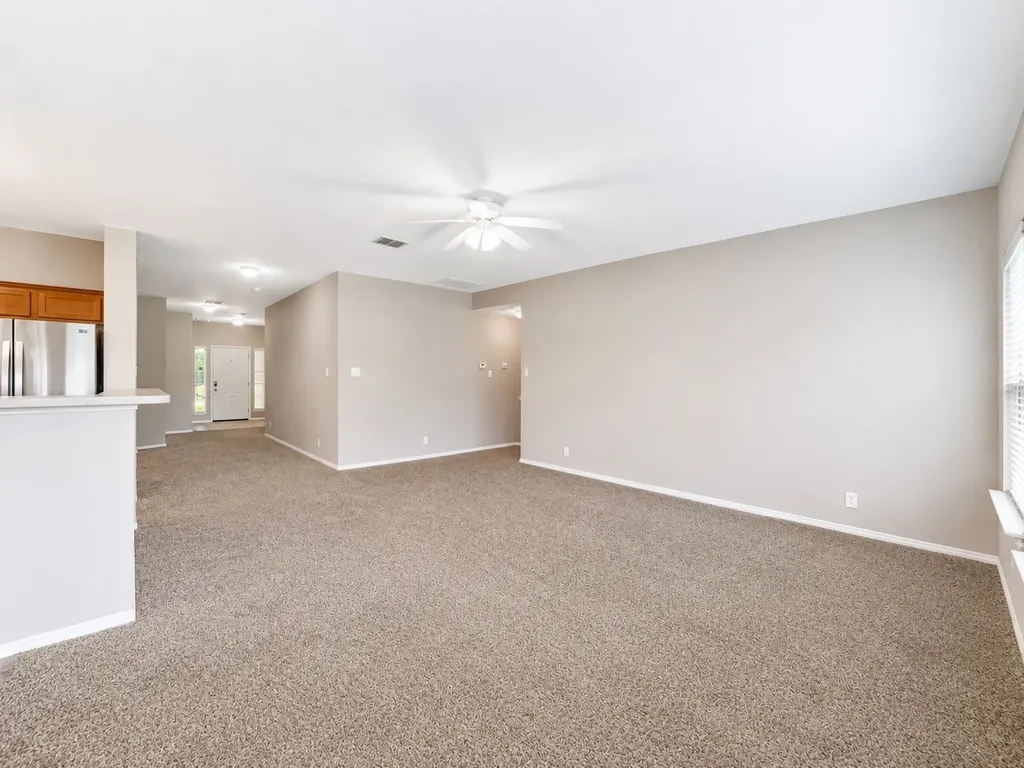 9430 Anderson Way Converse TX 78109