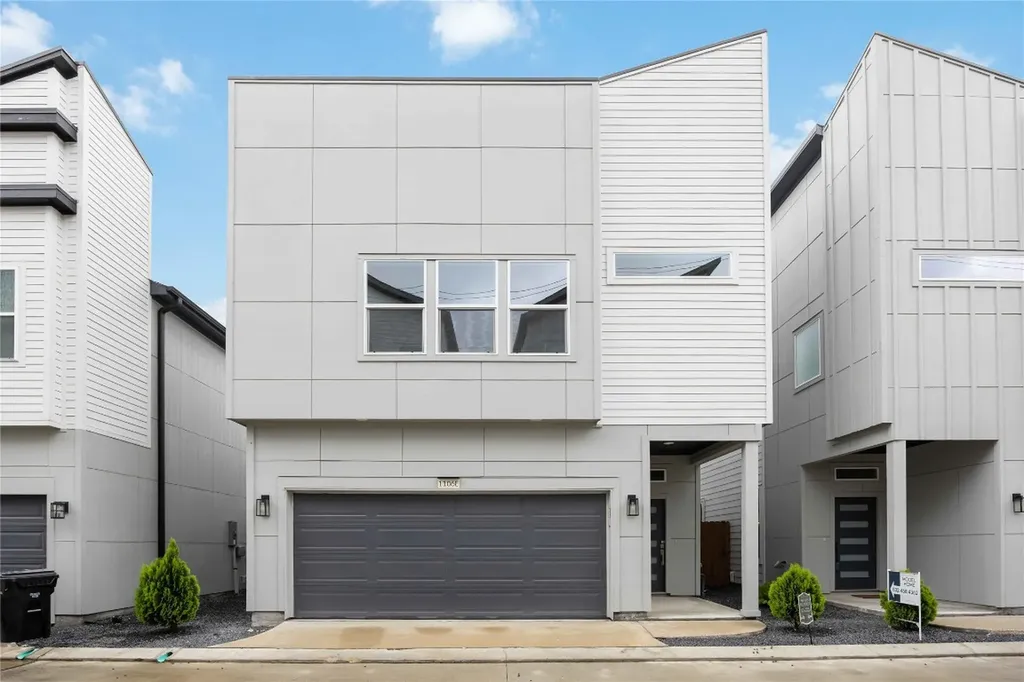 1106 Paul Quinn Street E Houston TX 77091