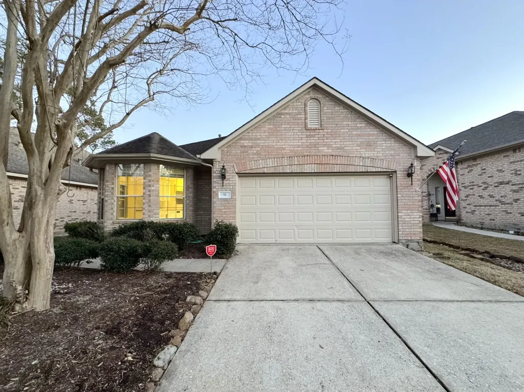 51 N Country Gate Circle Conroe TX 77384